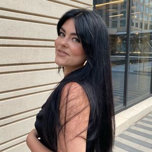 Meet your Posher, Mara